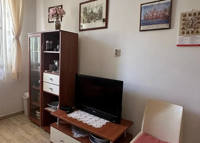 Duje Апартаменты